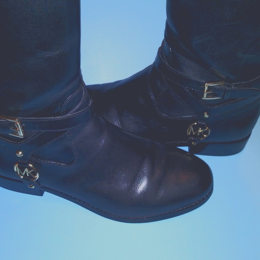 Michael Kors Boots - Picture 1 of 7